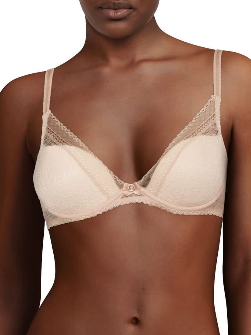 Chantelle Chantelle Women's Festivite Plunge T-Shirt Bra in Nude - 1