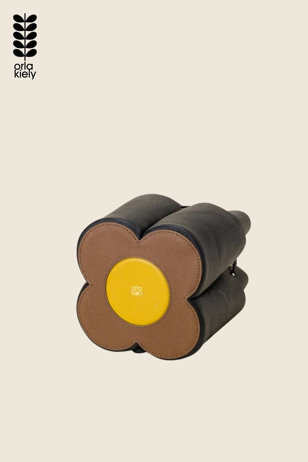 Orla Kiely Orla Kiely Women's Flower Petal Crossbody - Black - 4