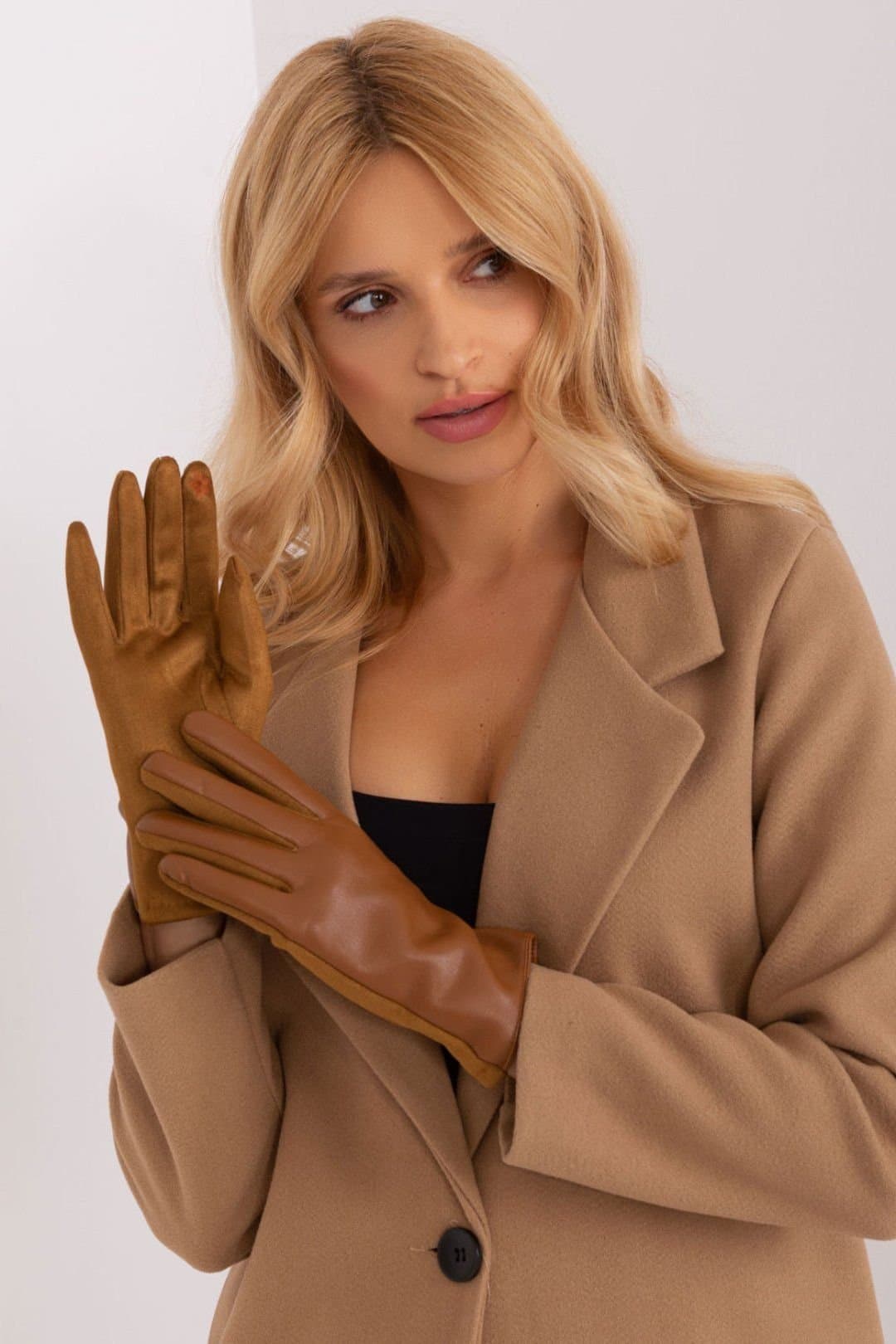 Love Lace Love Lace Women's Elegant Touchscreen Gloves with Embroidered Flower Detail Two Material in Brown