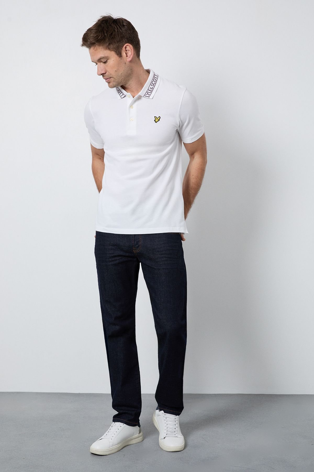 Lyle & Scott Lyle & Scott Men's Logo Ribbed Polo Shirt White/ Port in White - 4