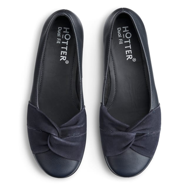 Hotter Hotter Women's Wide Fit 'Lark' Ballerinas in Navy - 3