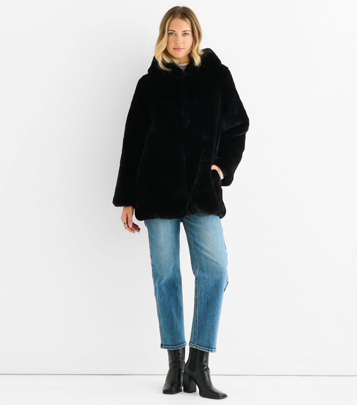 Gini London Gini London Black Faux Fur Hooded Jacket