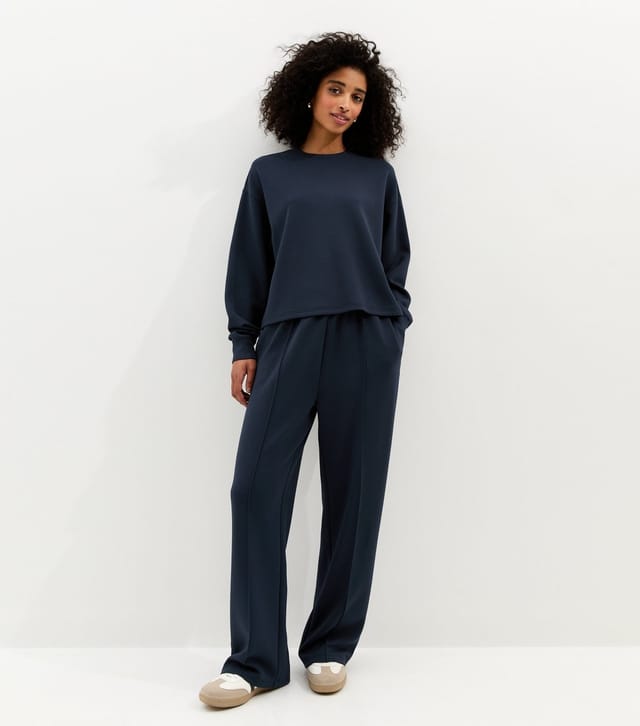 New Look Women's Premium Navy Sweatshirt New Look - 3