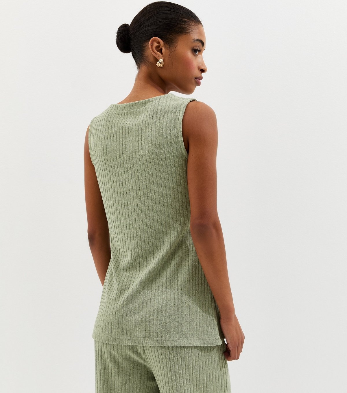 New Look Women's Light Khaki Soft Touch V Neck Waistcoat New Look - 4