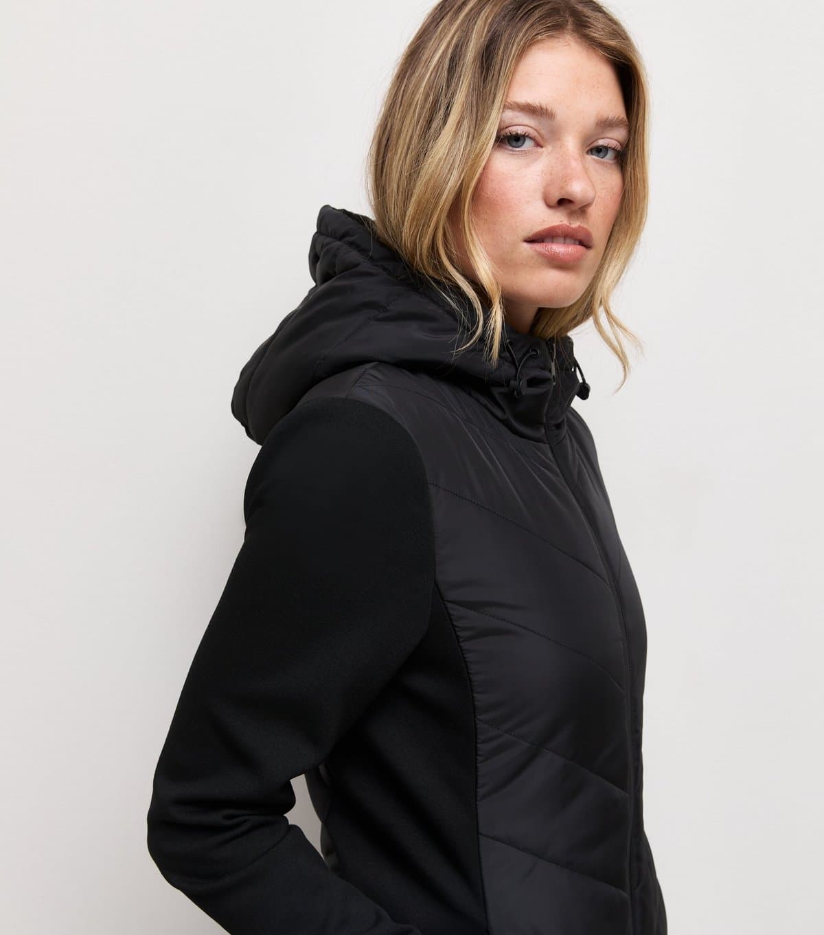 New Look Women's Black Woven Knit Hybrid Hooded Jacket New Look