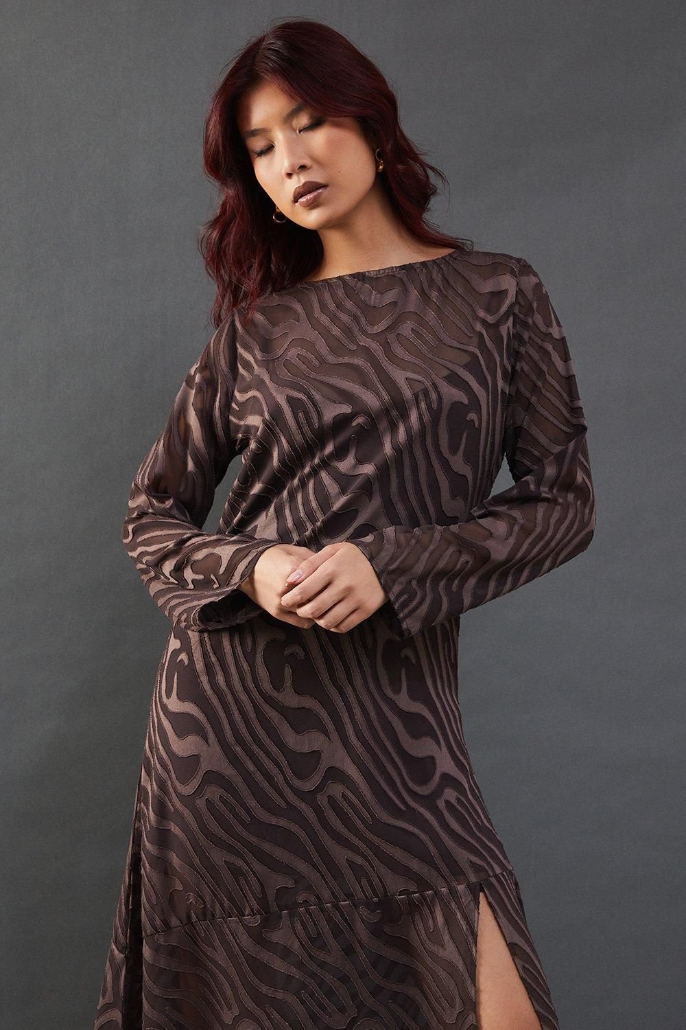 Warehouse Warehouse Women's Petite Burnout Chiffon Column Long Sleeve Maxi Dress in Chocolate - 4