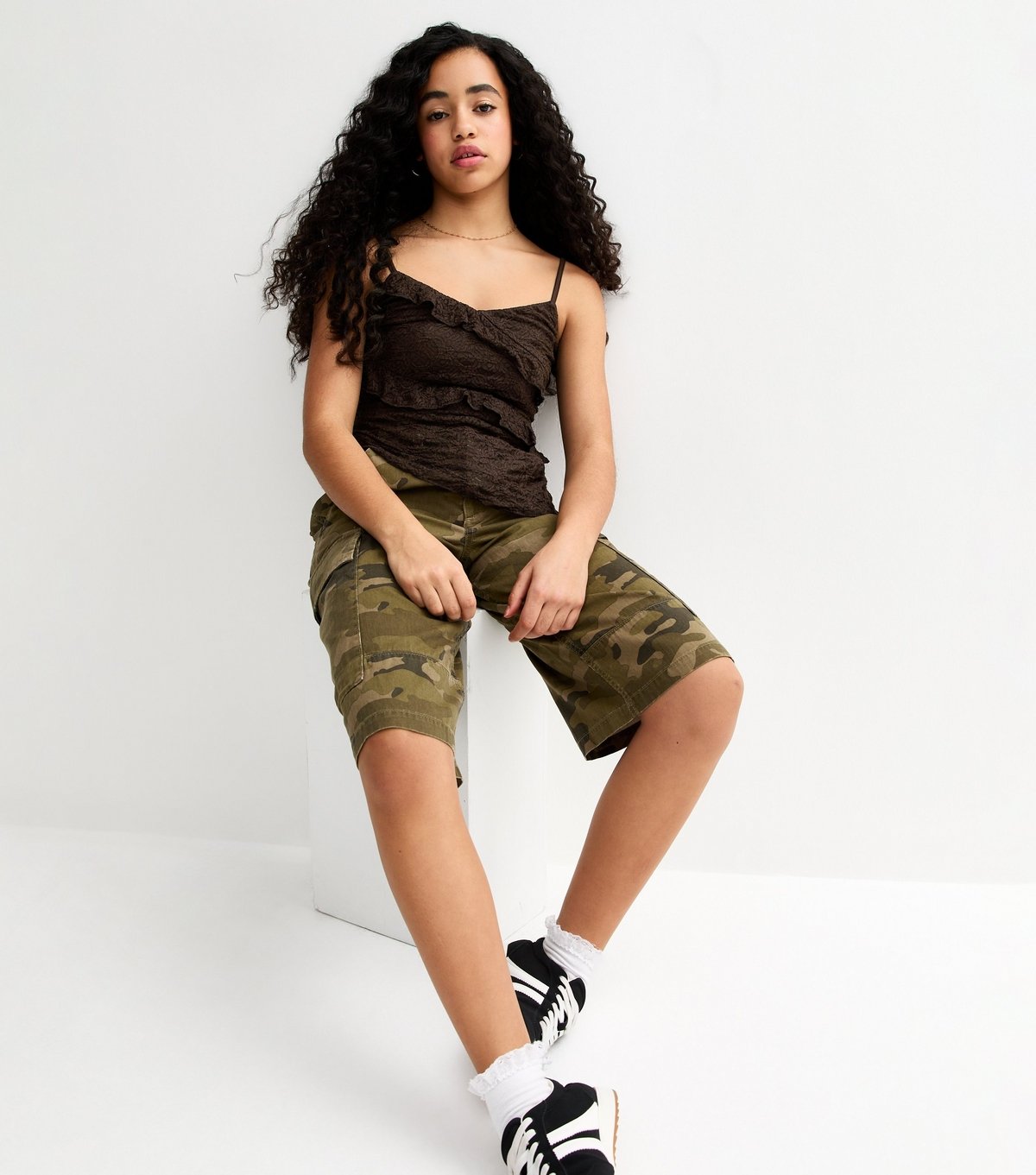 New Look Girls' Dark Brown Ruffle Trim Asymmetric Lace Cami Top New Look - 3