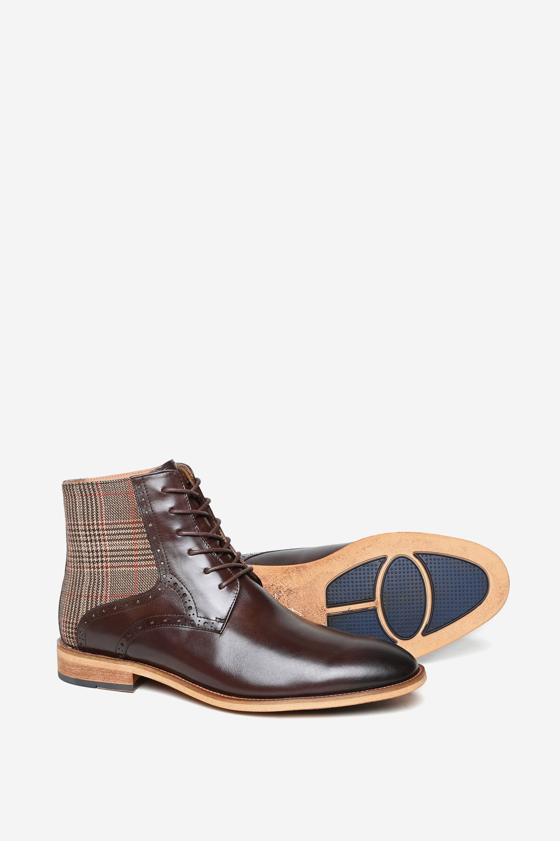 Alexander Pace Alexander Pace Men's 'Hungerford' Premium Leather Derby Boots in Dark Brown
