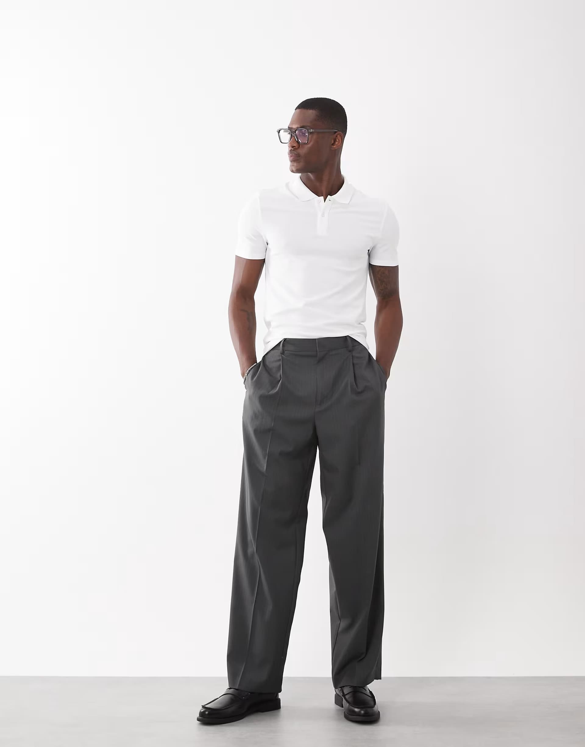 ASOS ASOS DESIGN smart pleated wide leg trousers in charcoal pinstripe