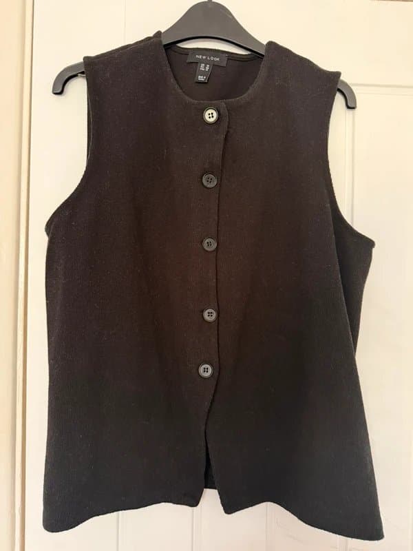 New Look New Look fine knit waistcoat