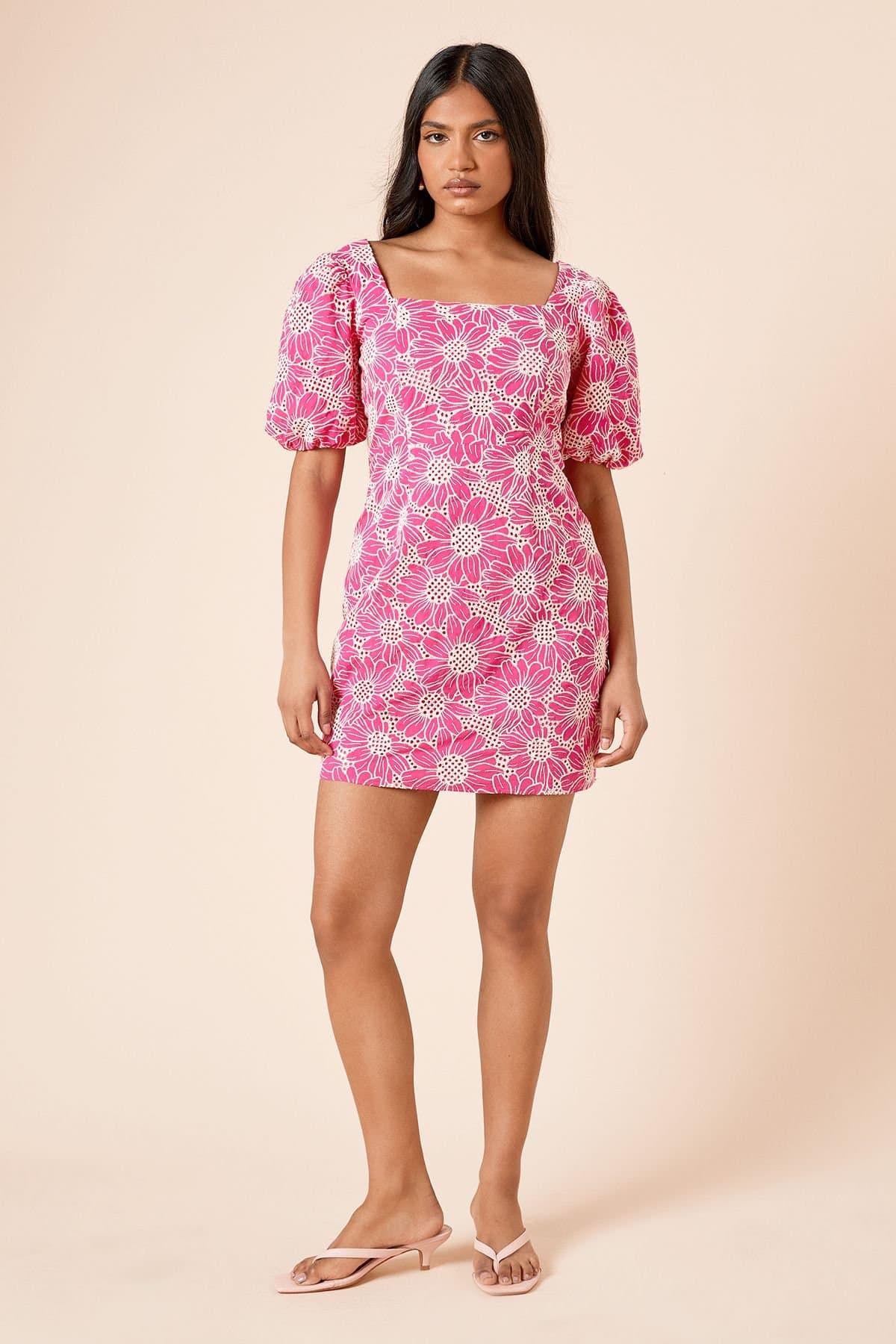 Dorothy Perkins Dorothy Perkins Women's Petite Cutwork Floral Scalloped Edge Mini dress in Pink