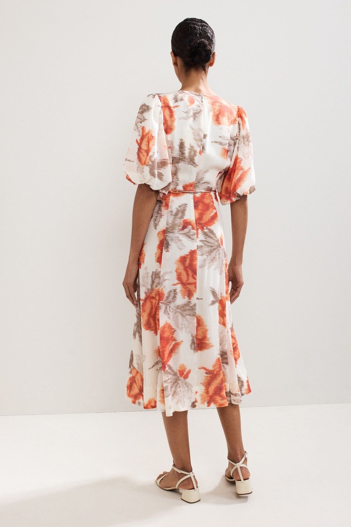 Phase Eight Phase Eight Women's V-Neck Midi Dress in Off-White - 4