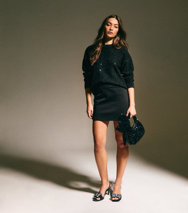 New Look Women's Black Sequin Yarn Crew Neck Jumper New Look - 2