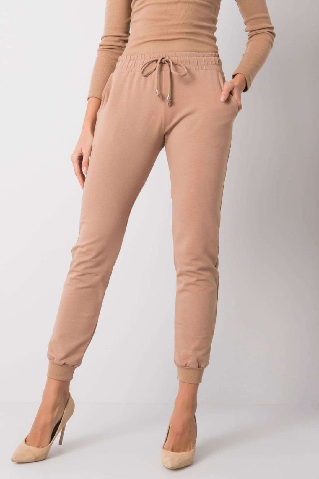 Love Lace Love Lace Women's Fashion Narrow Leg Sweatpants Trousers in Camel