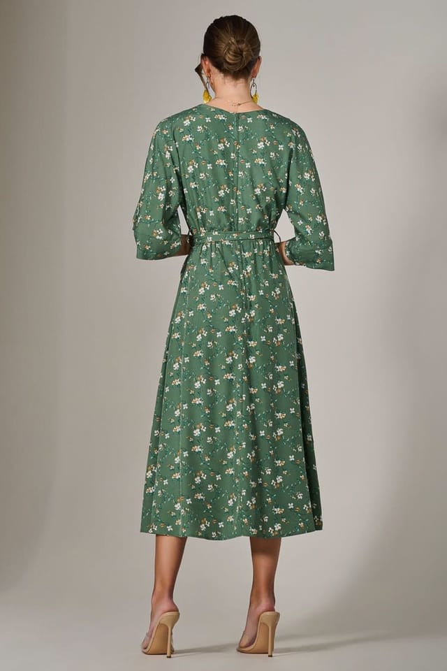Jolie Moi Jolie Moi Women's Tie Front Half Sleeve Midi Dress in Bright Green - 2