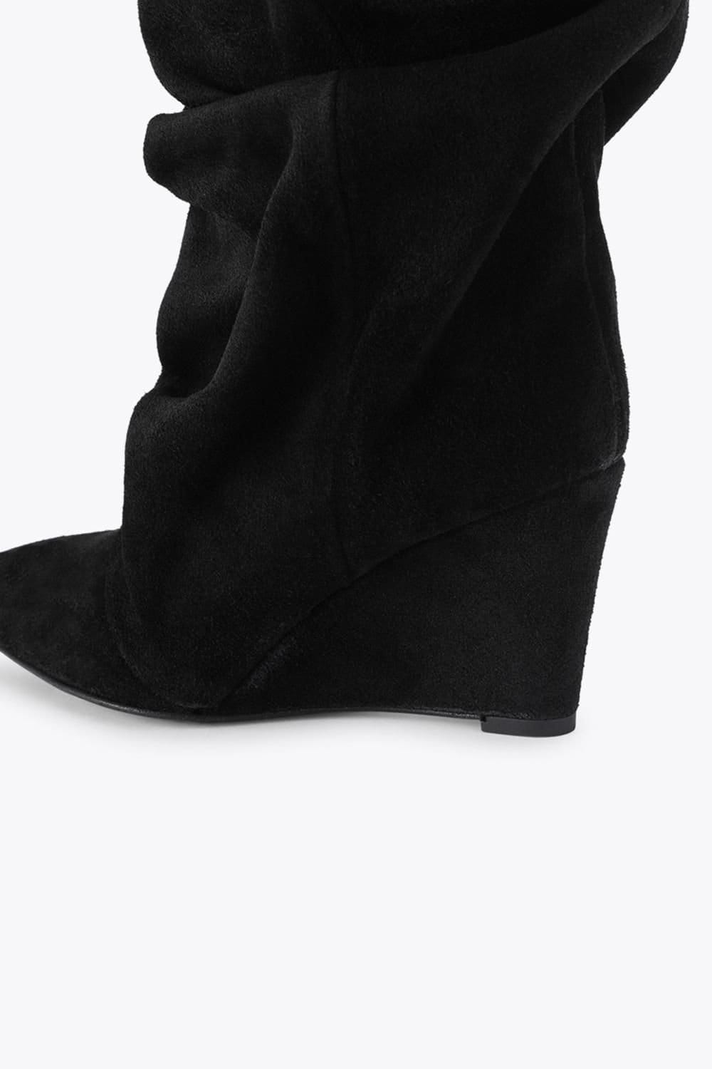 Steve Madden STEVE MADDEN Women's 'Rhys Black Suede' Suede Boots - 4