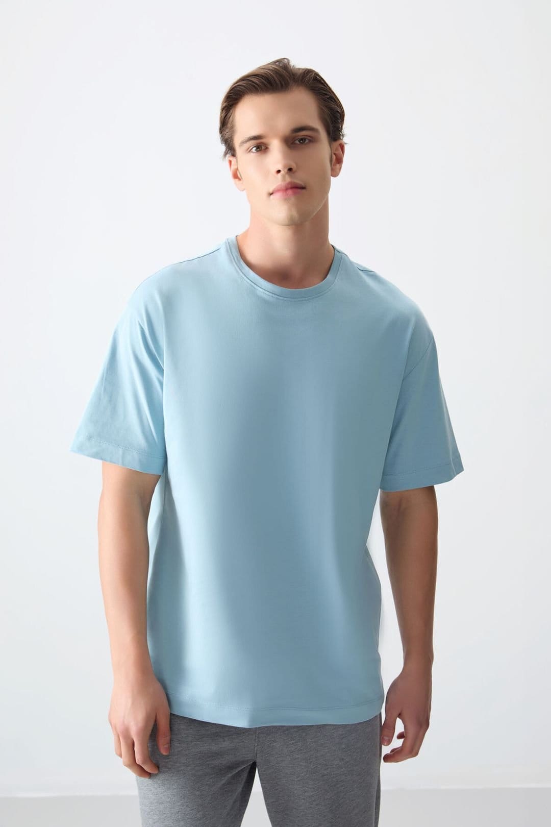Tommy Life Tommy Life Men's Oversized Cotton Crew Neck T-Shirt in Baby Blue - 4