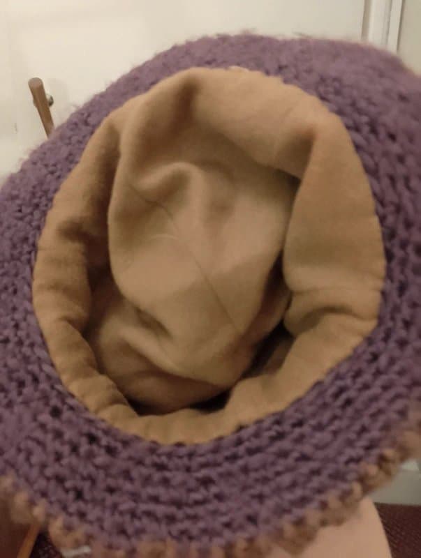 No Label flower hat