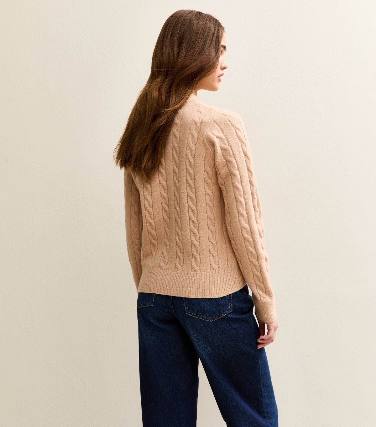 New Look Women's Camel Cable Knit Crew Neck Jumper New Look - 4