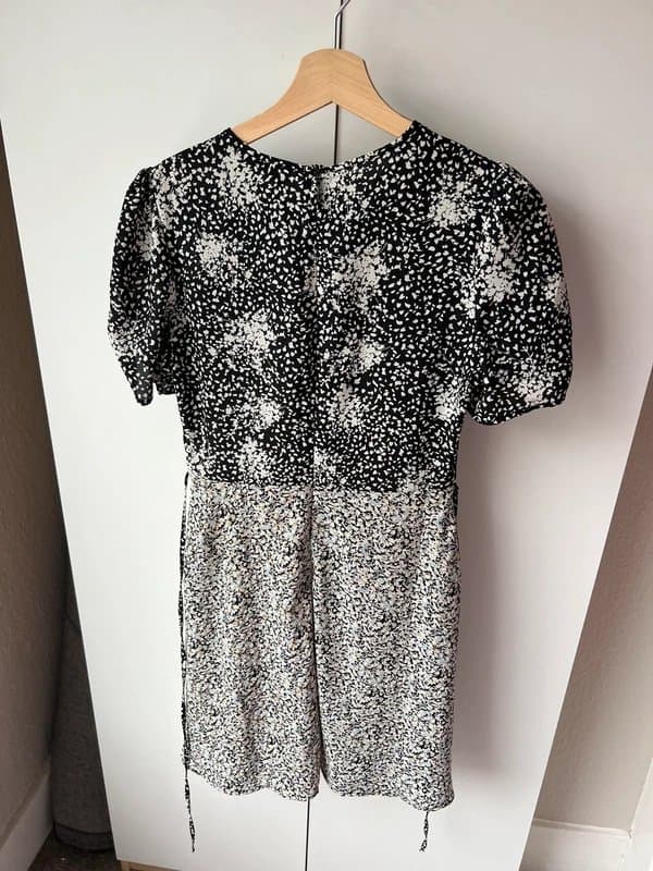 Never Fully Dressed Never Fully Dressed Size 8 Monochrome Floral Bobbi Dress