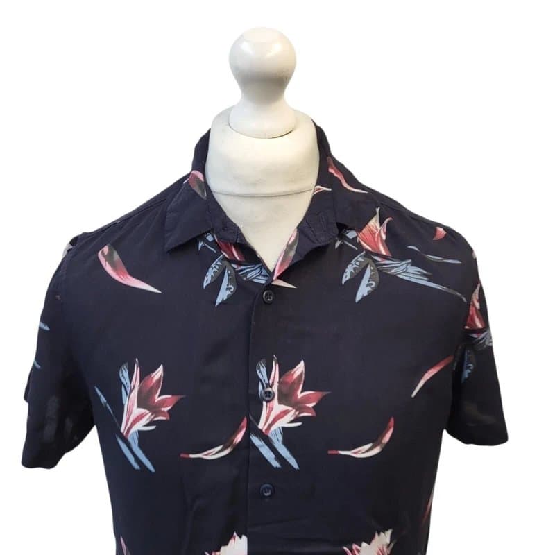 New Look New Look Hawaiian Shirt Black Floral Viscose UK Men's Size M