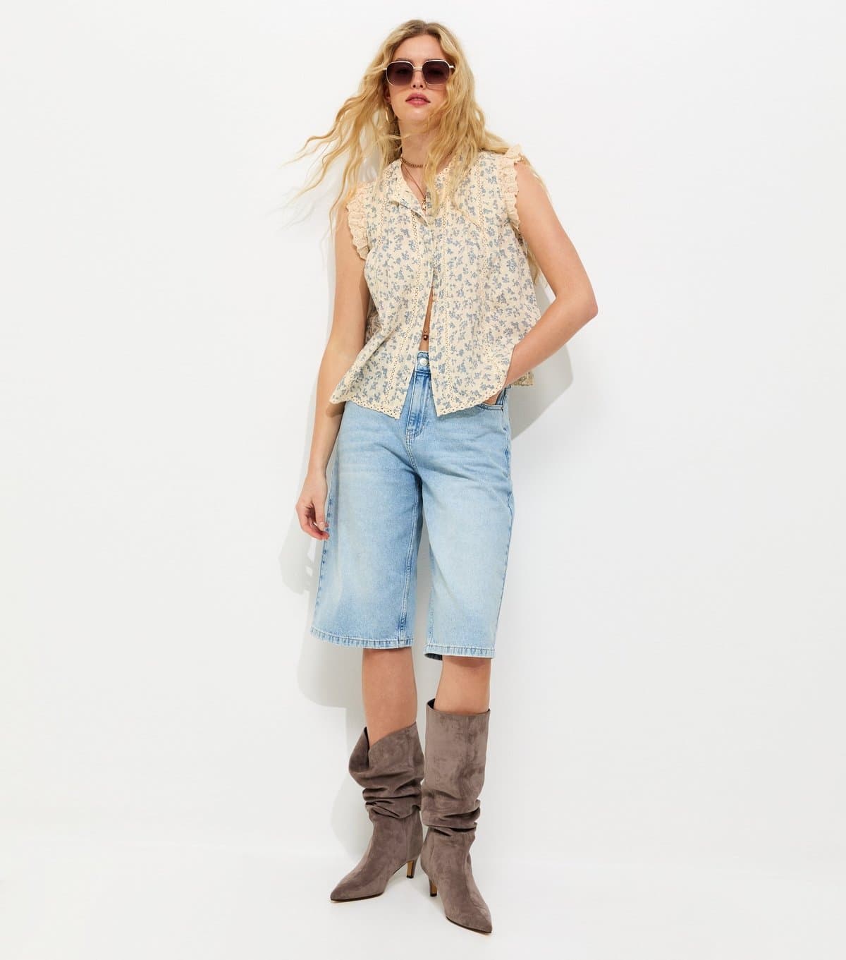 New Look Women's Blue Dobby Floral Print Lace Trim Pleated Blouse New Look