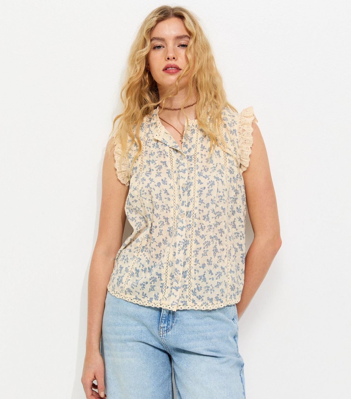 New Look Women's Blue Dobby Floral Print Lace Trim Pleated Blouse New Look - 3