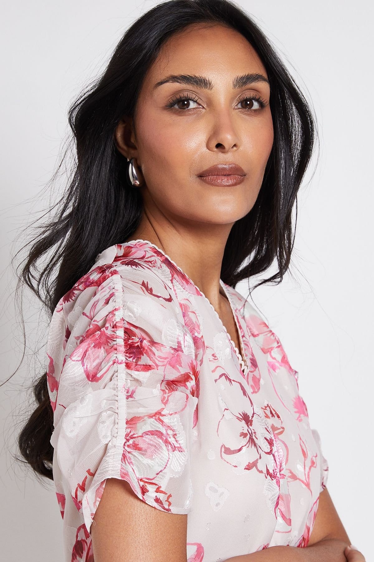 Wallis Wallis Women's Petite Floral Puff Sleeve Shift Dress in Pink - 4