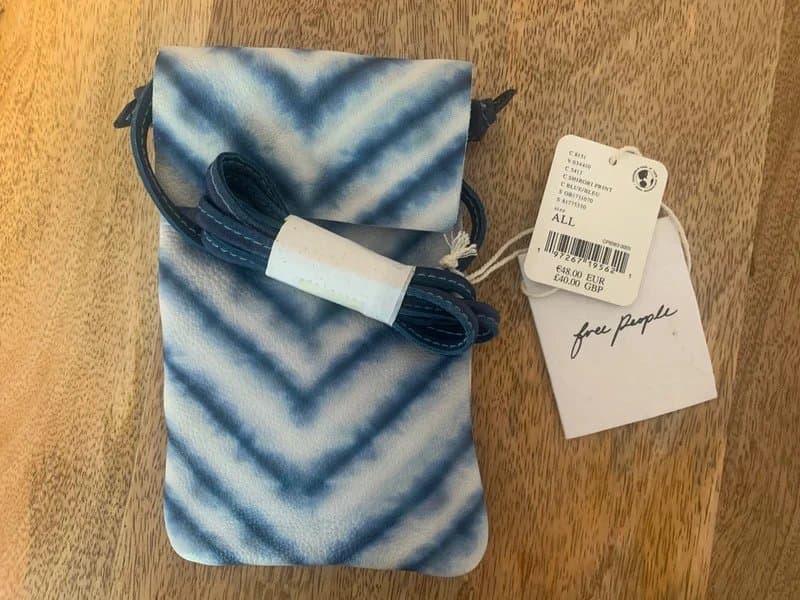 Free People Free people "let's dance" leather phone bag BNWT