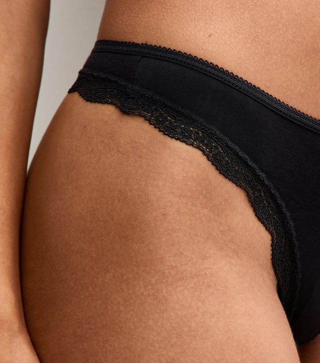 New Look Women's Black Lace Trimmed Jersey Thong New Look - 2
