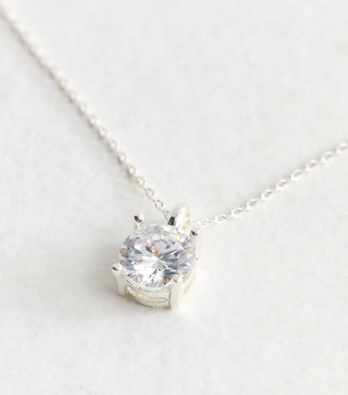 New Look Silver Tone Diamanté Circle Pendant Necklace New Look - 4