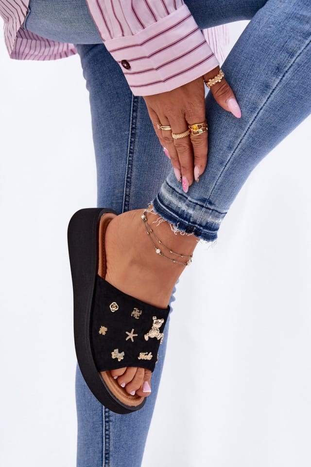 Love Lace Love Lace Women's Vinceza Suede Platform Sandals With Trendy Strap Detail in Black - 3
