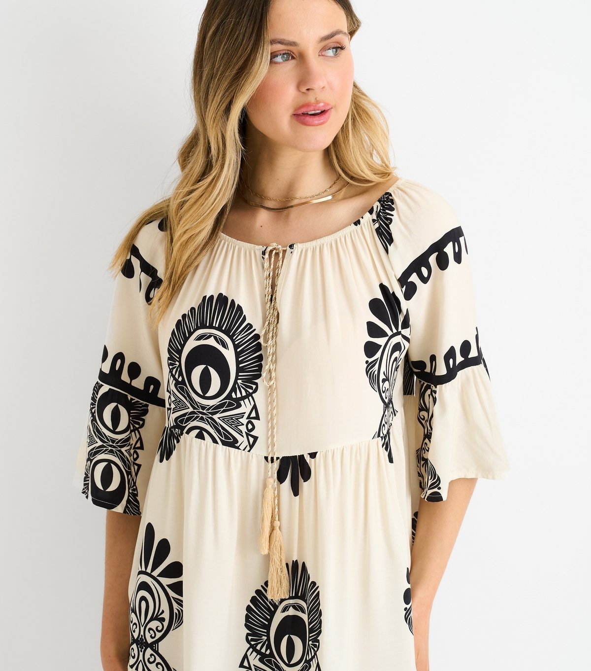 Gini London Women's Cream Abstract Print Flared Mini Dress Gini London New Look - 2