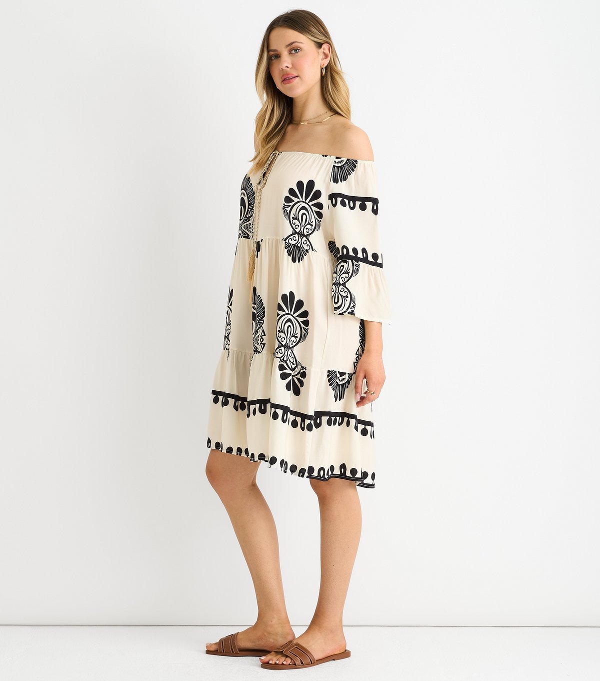 Gini London Women's Cream Abstract Print Flared Mini Dress Gini London New Look - 3