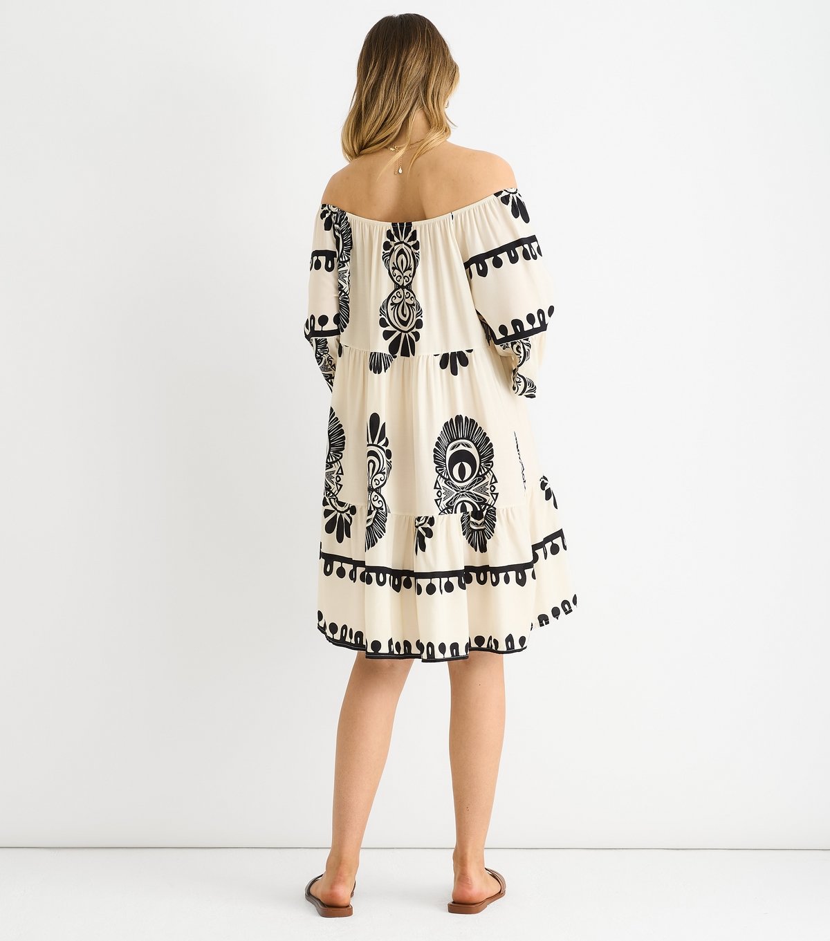 Gini London Women's Cream Abstract Print Flared Mini Dress Gini London New Look - 4