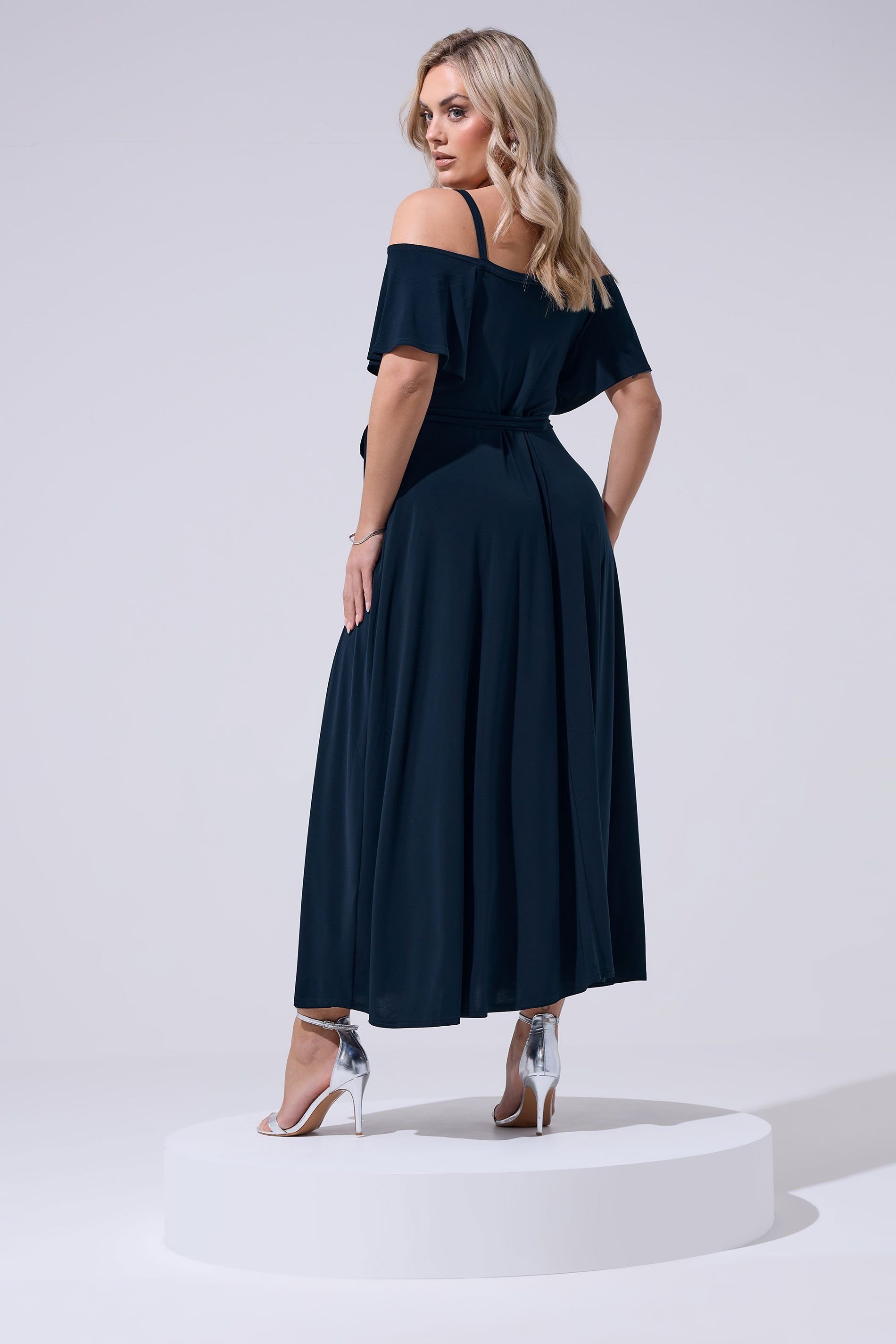 Yours Yours Women's Cold Shoulder Maxi Dress in Dark Navy - 4