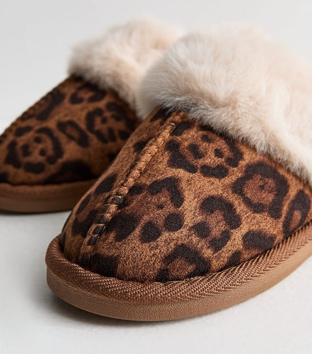 New Look Women's Stone Faux Suede and Faux Fur Backless Mule Slippers New Look - 3