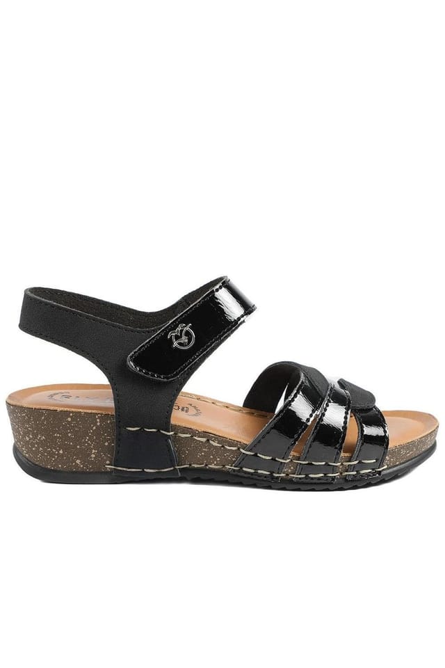 Fly Flot Fly Flot Women's FlyFlot Patent Touch Fasten Sandals in Black - 2
