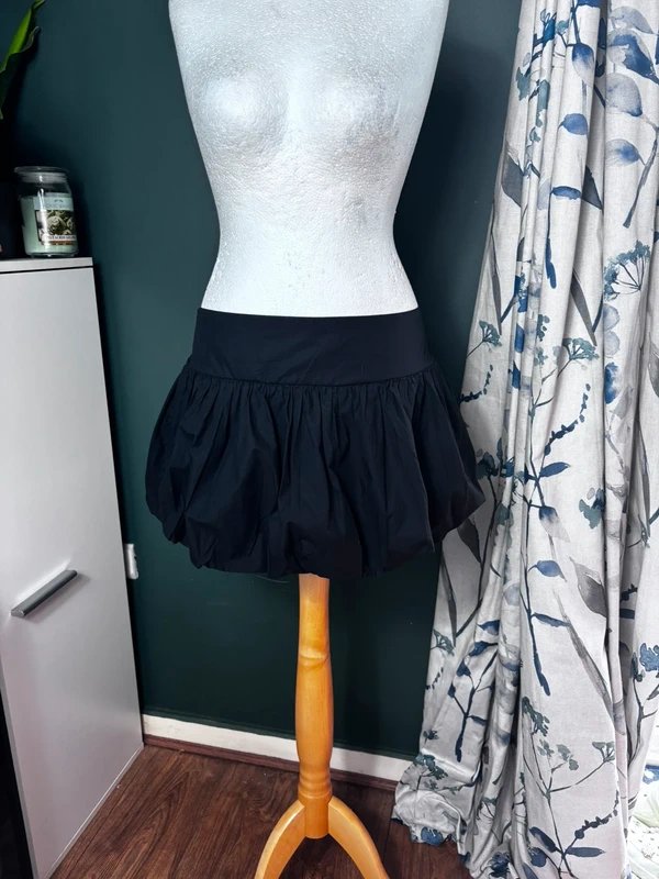 Urban Outfitters Urban Outfitters Black Bubble Mini Skirt – Size L 12-14 uk – New With Tags i10 - 1