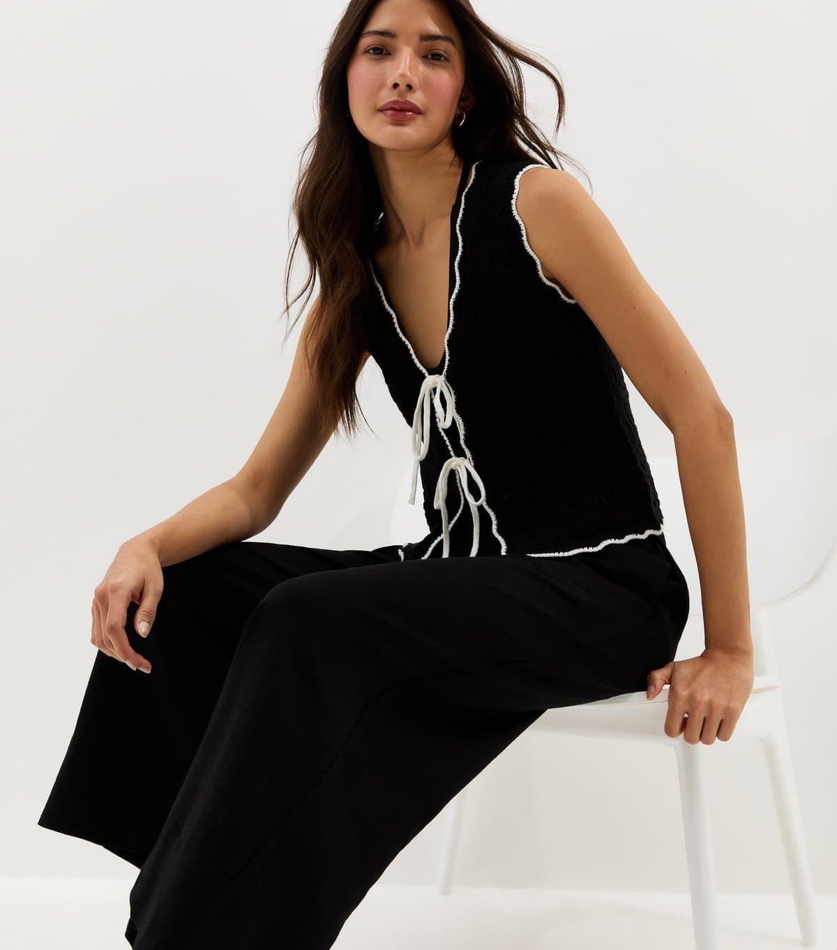 New Look Women's Black Cotton Rich Contrast Stitchy Knit Tie Waistcoat New Look