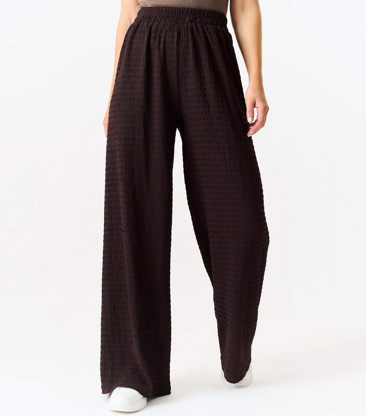 Gini London Women's Brown Textured Elasticated Wide Trousers Gini London New Look