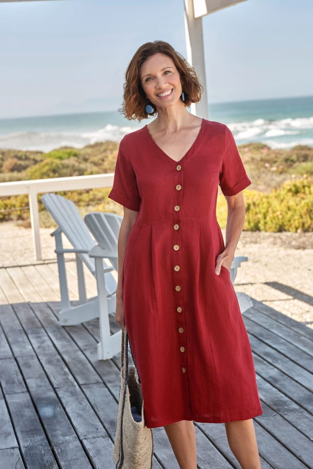 WoolOvers WoolOvers Women's Button Through Linen Dress in Red - 2