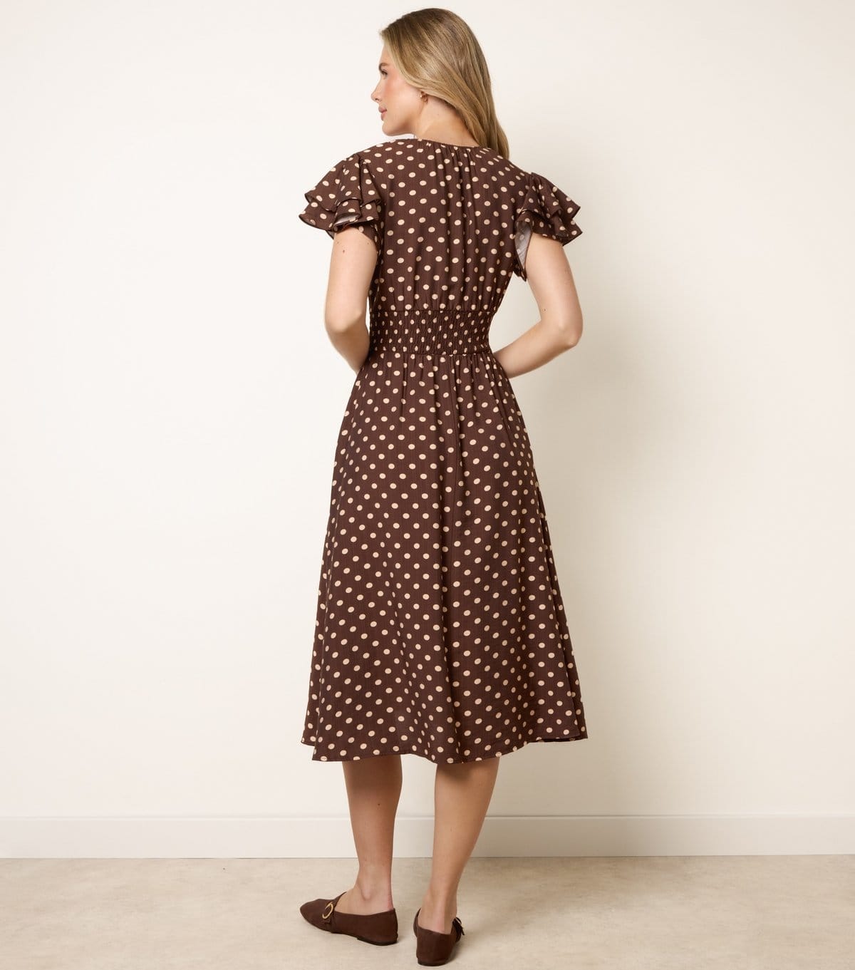 Blue Vanilla Women's Dark Brown Polka Dot Elasticated Waist Midi Dress Blue Vanilla New Look - 4
