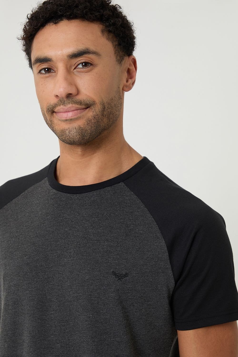 Threadbare Threadbare Men's Raglan Short Sleeve Top & Shorts Lounge Set in Black - 4