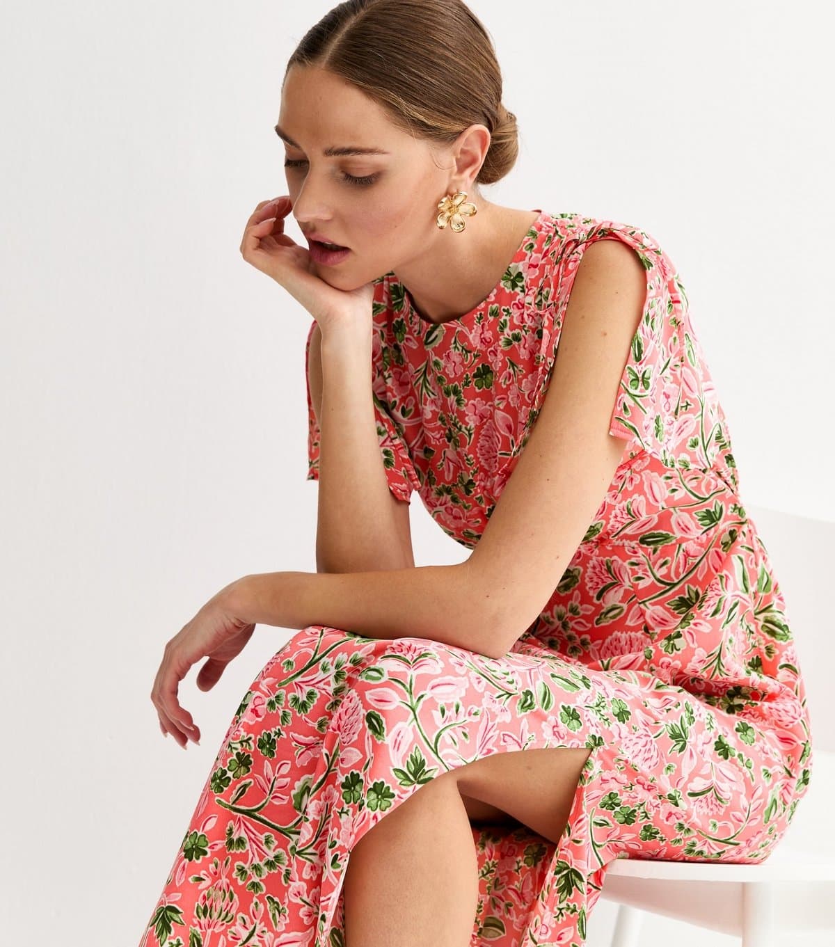 New Look Women's Pink Floral Flutter Sleeve Midi Dress New Look