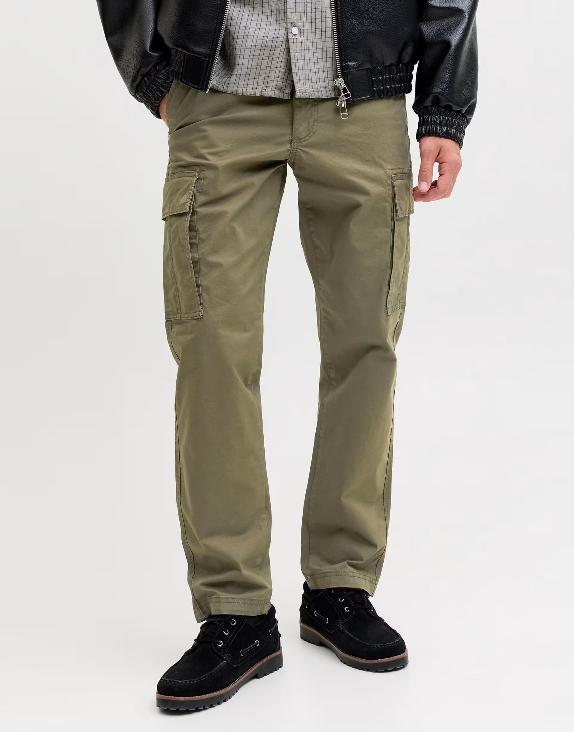 ASOS Jack & Jones Cargo pants in olive night