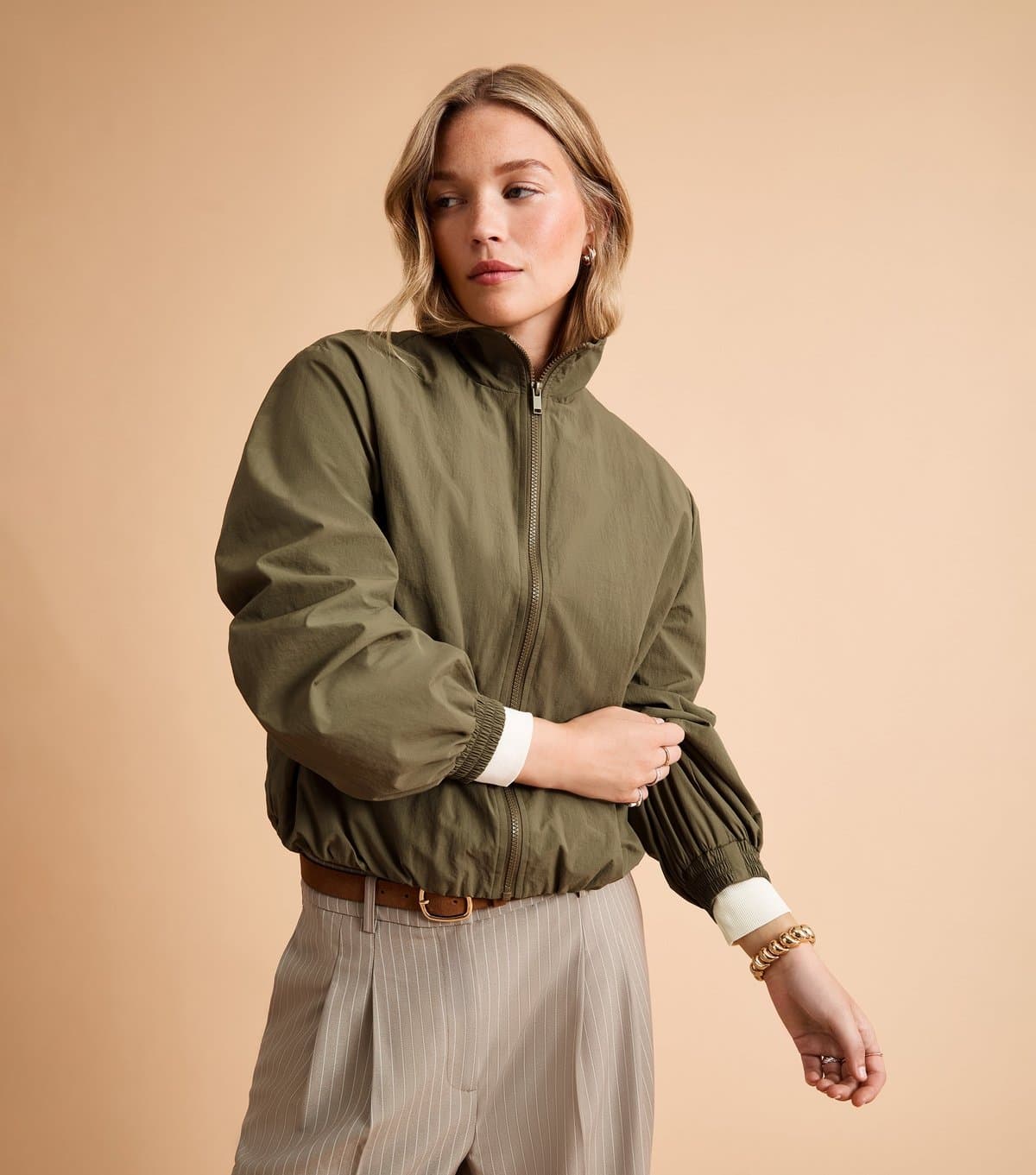 New Look Women's Light Khaki Zip Through Funnel Windbreaker Jacket New Look