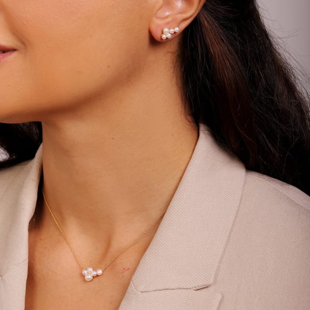 Gold Trip Gold Trip Women's Pearl Cluster Necklace in Gold - 2