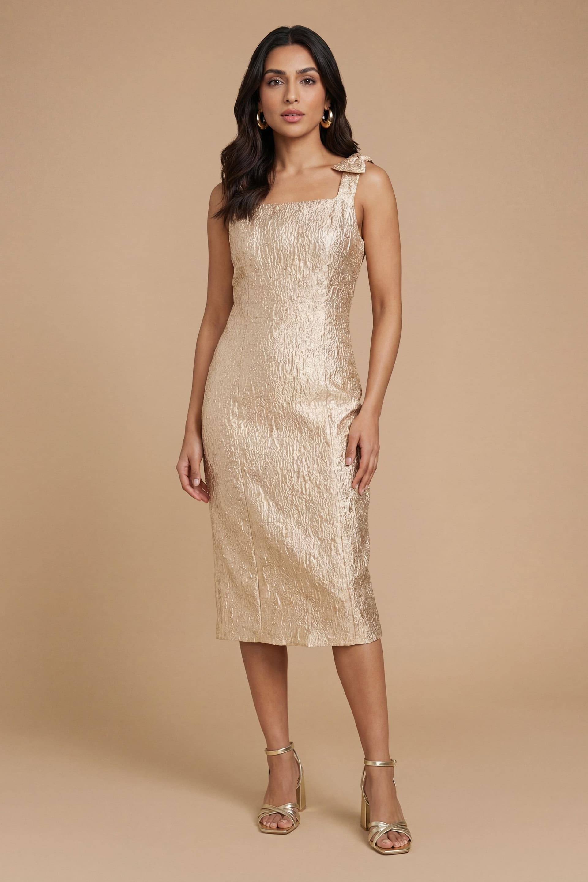 Dorothy Perkins Dorothy Perkins Women's Petite DP Luxe Bow Shoulder Jacquard Midi Dress in Champagne