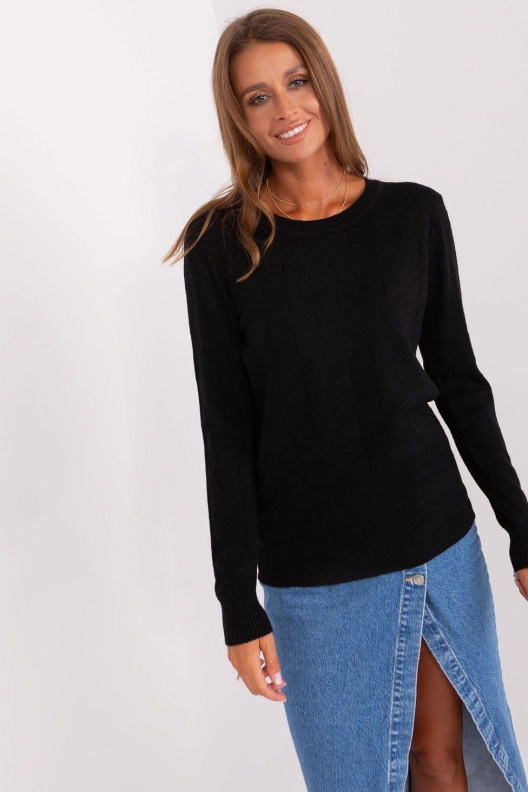 Love Lace Women's Cotton Texture Knit Long Sleeve Sweater in